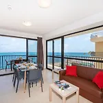 Apartmán Islet Promenade Seafront With Large Corner Terrace By Getawaysmalta St. Paul's Bay