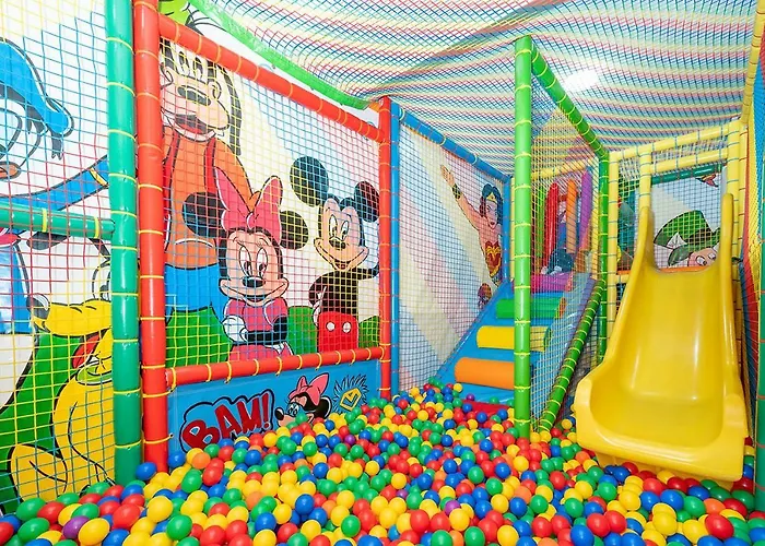 Apartman Islet Promenade Seafront With Large Corner Terrace By Getawaysmalta *