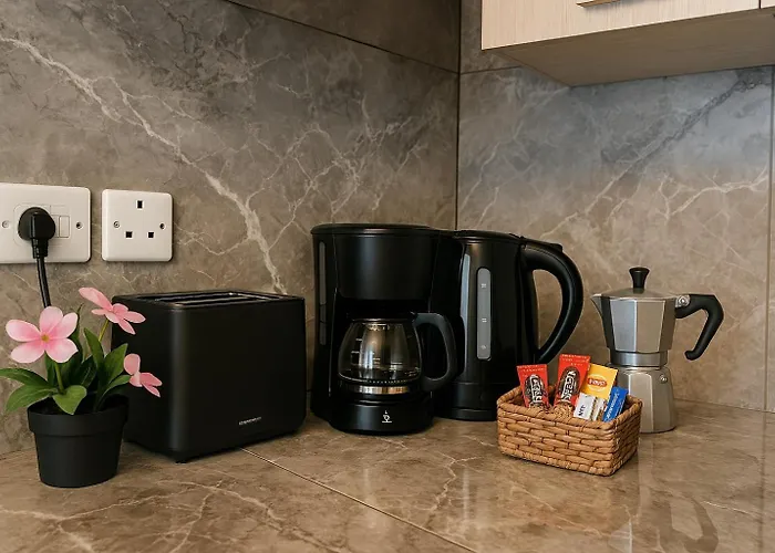 Apartman Islet Promenade Seafront With Large Corner Terrace By Getawaysmalta