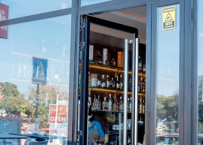 Apartman Islet Promenade Seafront With Large Corner Terrace By Getawaysmalta